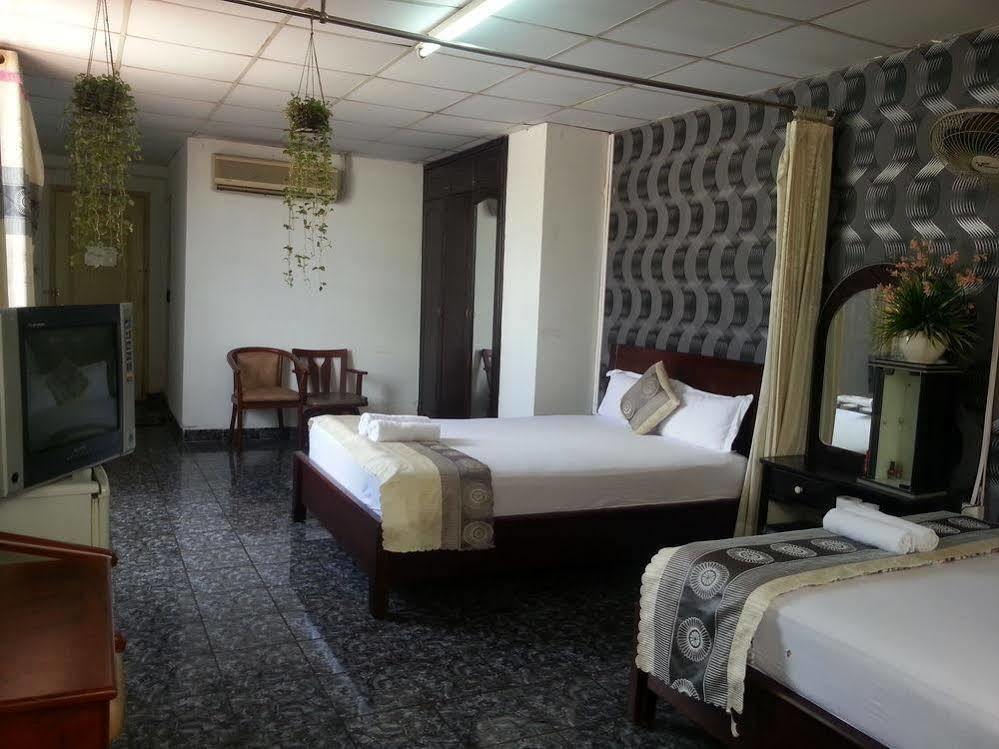Sen Sai Gon Hotel - Ben Thanh Market Хошимин Экстерьер фото