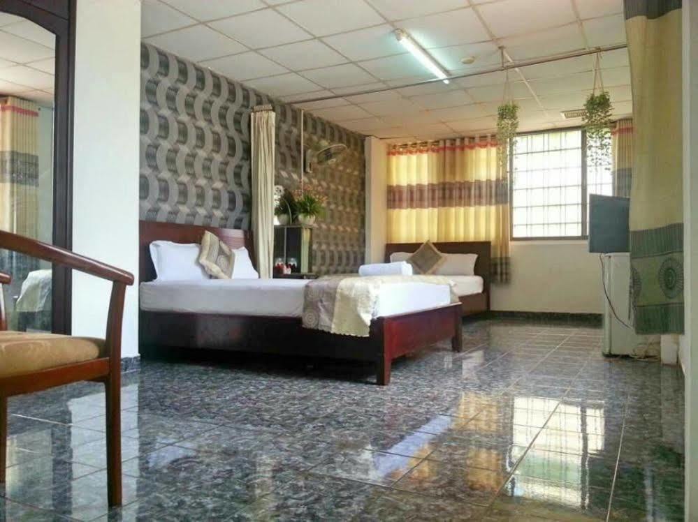 Sen Sai Gon Hotel - Ben Thanh Market Хошимин Экстерьер фото